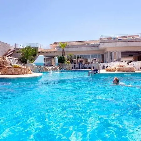 Kilimanjaro Hotell 3*